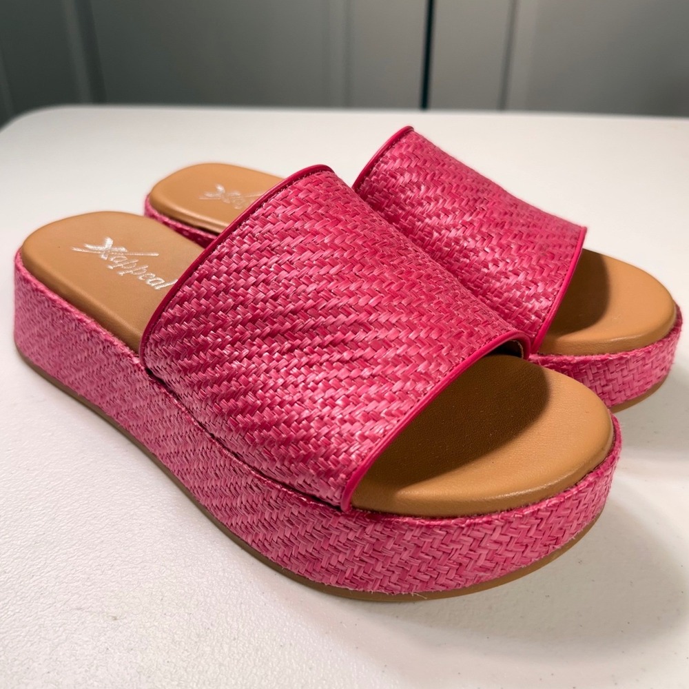 Xappeal Breeze Hot Pink Woven Platform Slide Sandals Size 7 Y2K Barbiecore